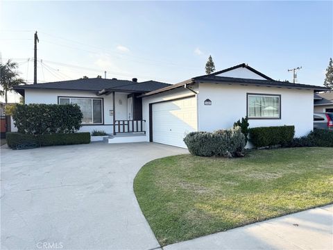 Photo of 16407 Graystone Ave, Norwalk, CA 90650 (MLS # TR26061164)