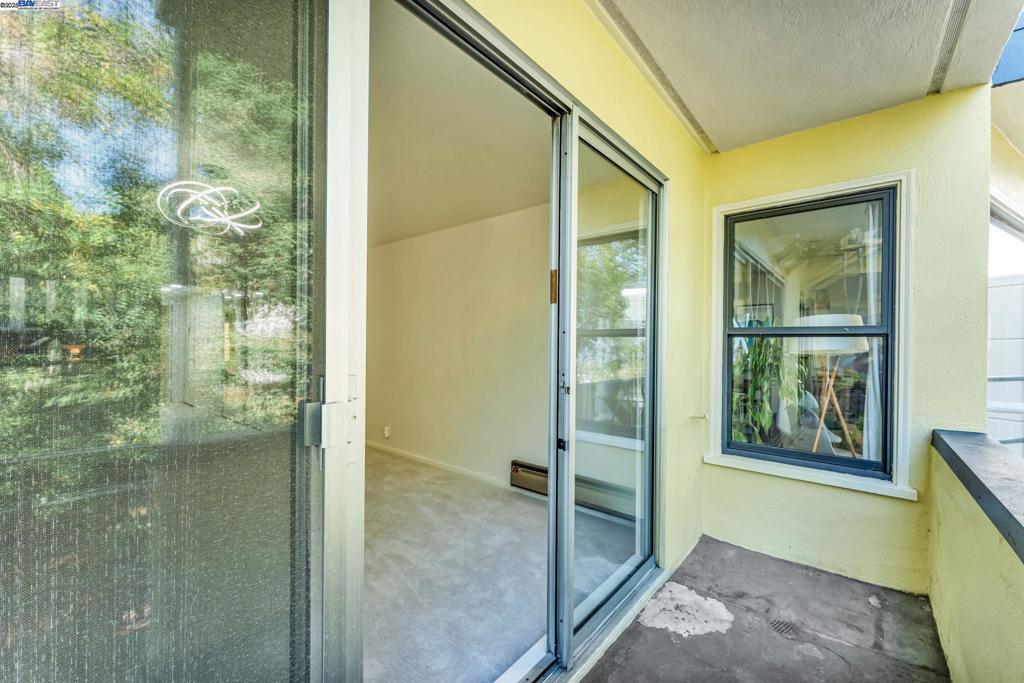 NOB HILL - Residential