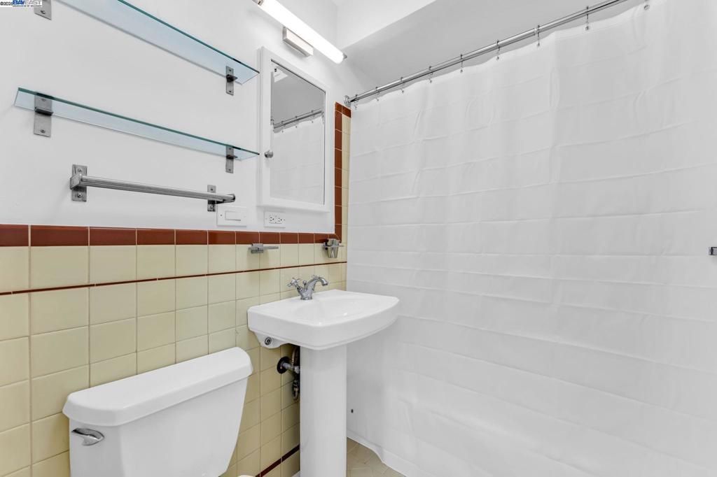 NOB HILL - Residential