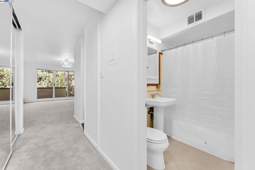 NOB HILL - Residential