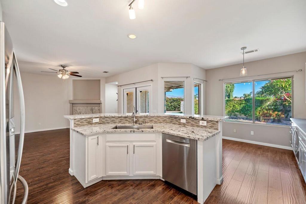 Sonrisa - Residential