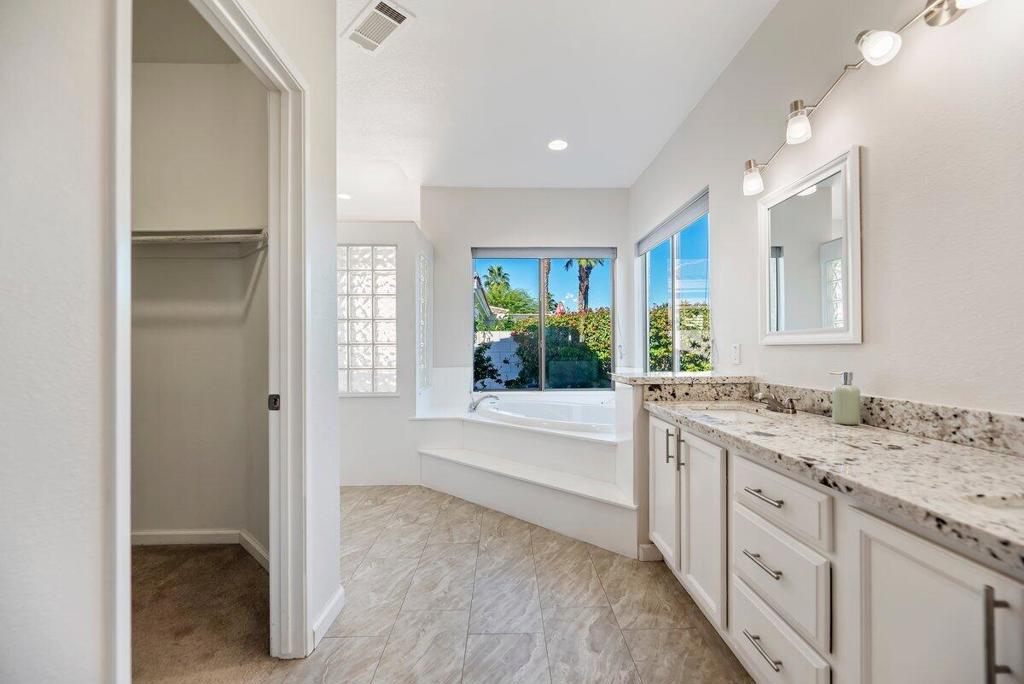 Sonrisa - Residential