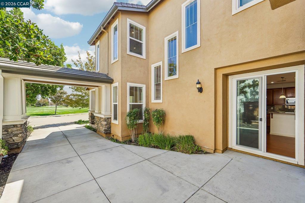 486 Windflower Way