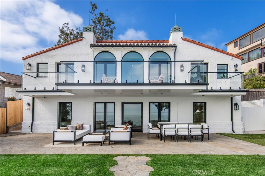 8 Rockledge Road