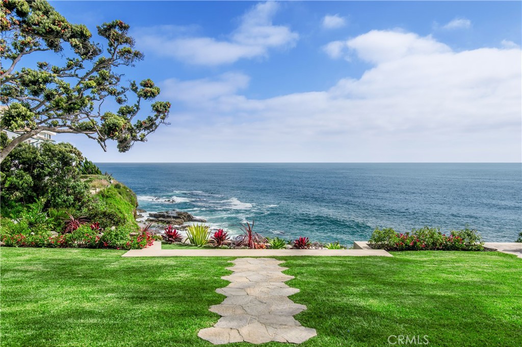 8 Rockledge Road