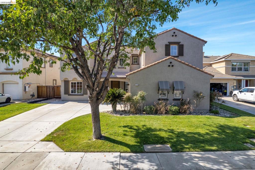 1060 Berkshire Ct