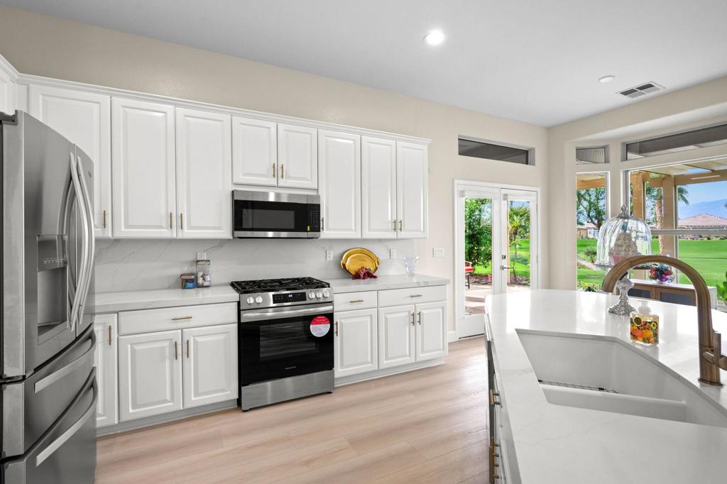 Heritage Palms CC - Residential