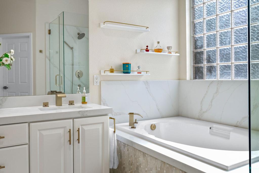 Heritage Palms CC - Residential