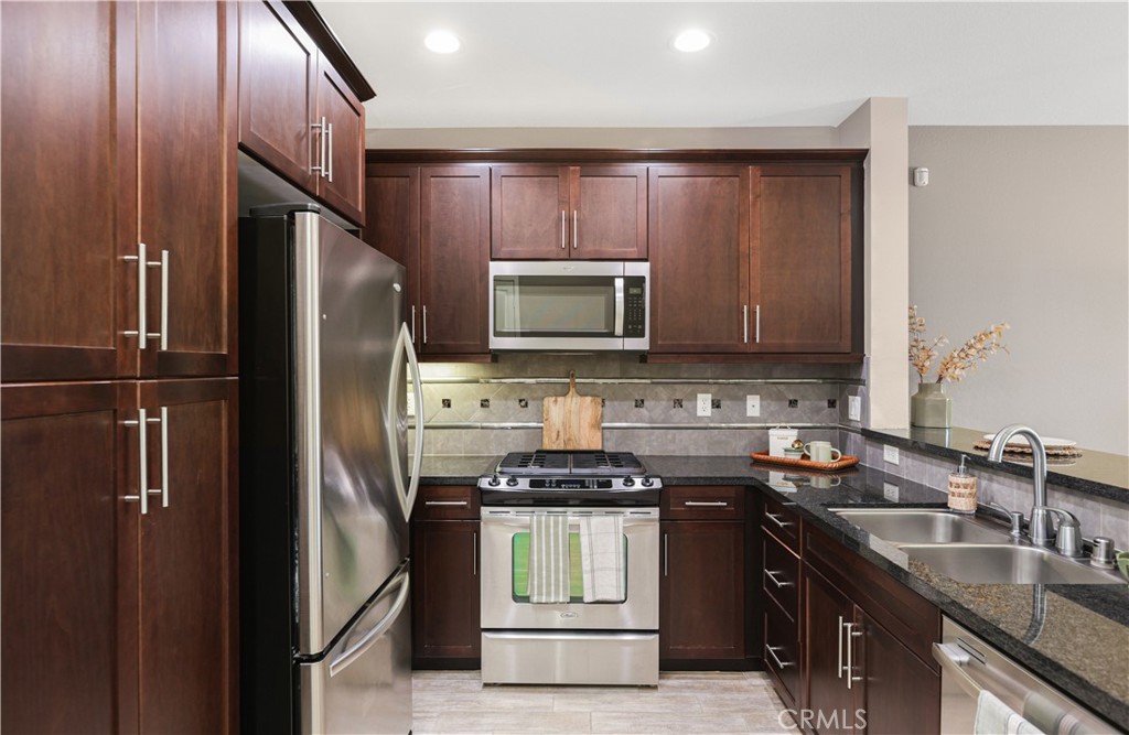 2349 Jefferson Street 413