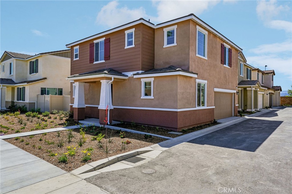 1131 Tropic Court