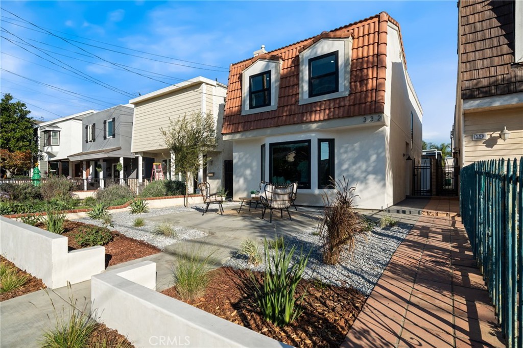 Alamitos Heights (AH) - Residential