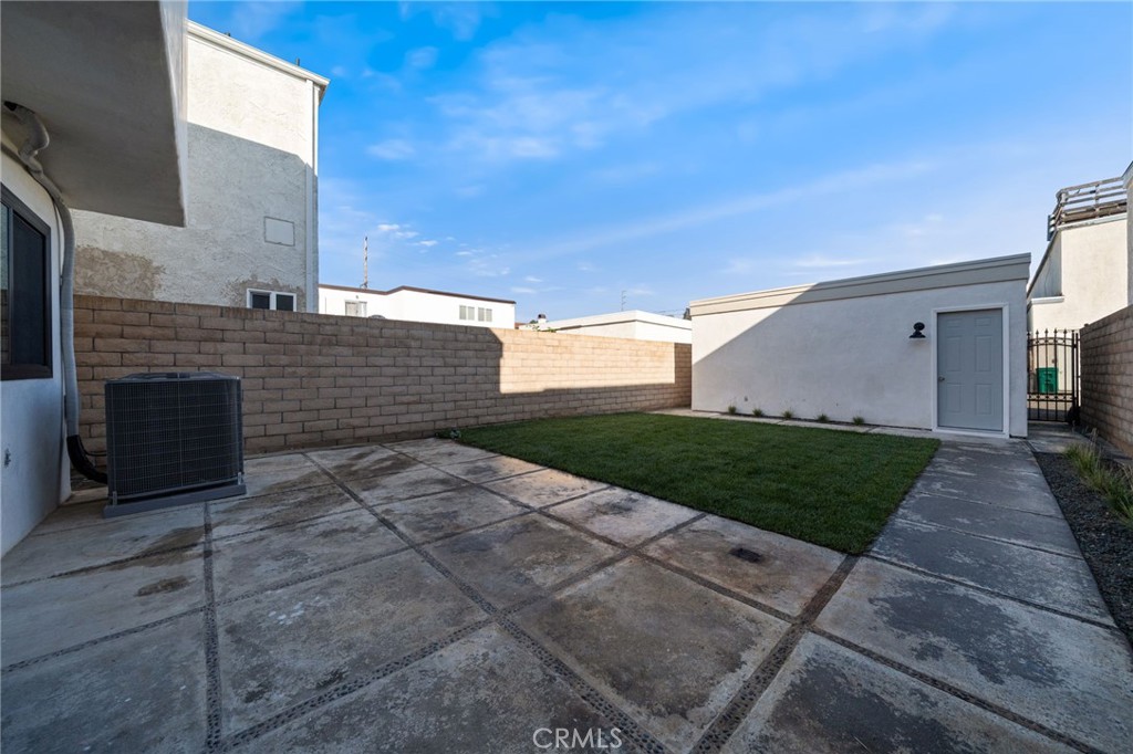 Alamitos Heights (AH) - Residential