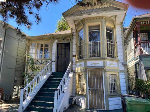 Photo of 1133 Wood St, Oakland, CA 94607 (MLS # 41142626)