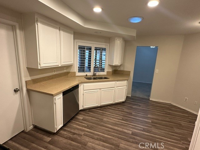 2952 La Habra Avenue