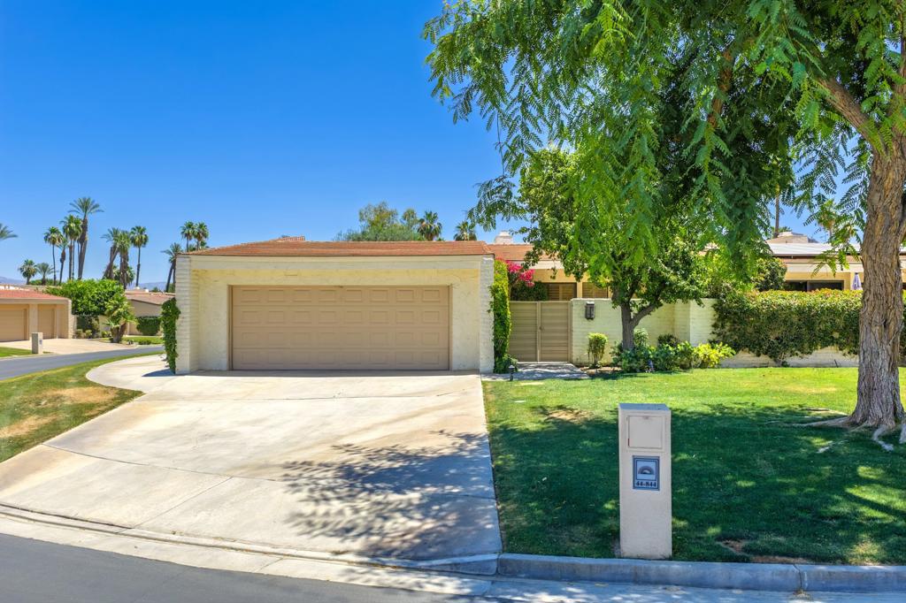44844 Oro Grande Circle