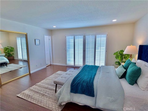 Tiny photo for 1421 12th Street #5, Manhattan Beach, CA 90266 (MLS # IN26185937)