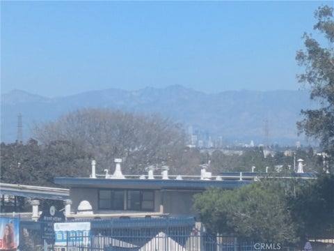 Tiny photo for 1421 12th Street #5, Manhattan Beach, CA 90266 (MLS # IN26185937)