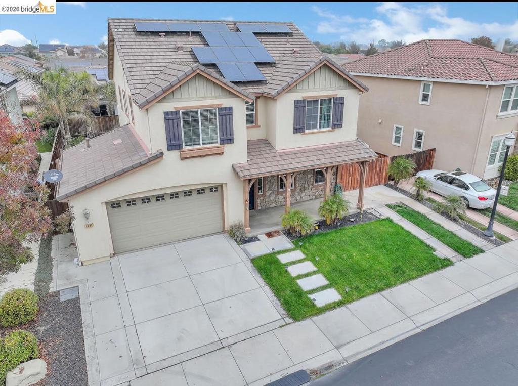 8461 Pinehollow Cir