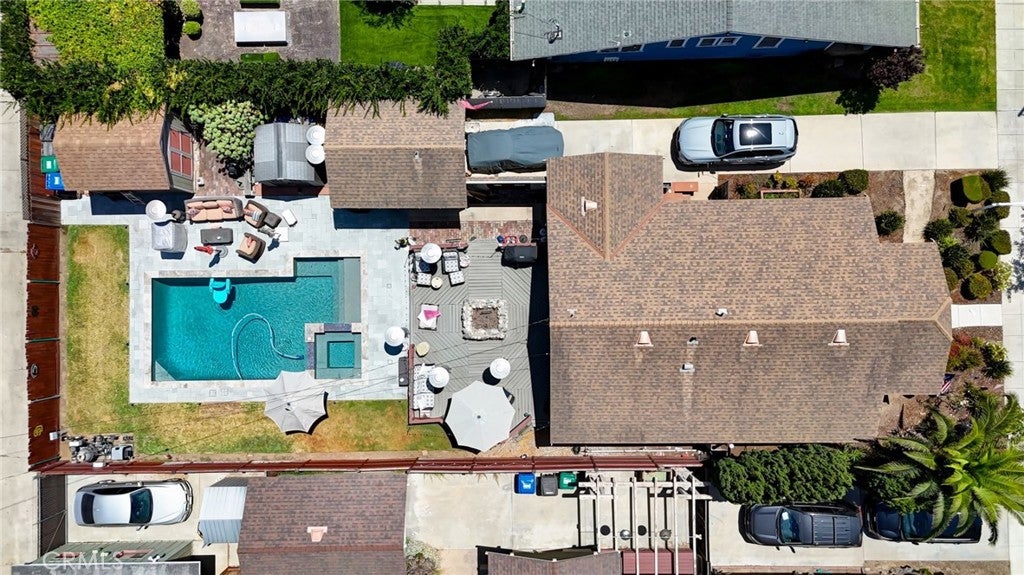 376 Orizaba Avenue