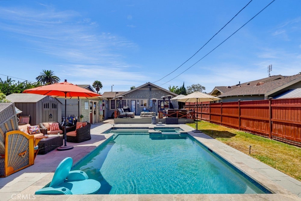 376 Orizaba Avenue, Long Beach CA 90814