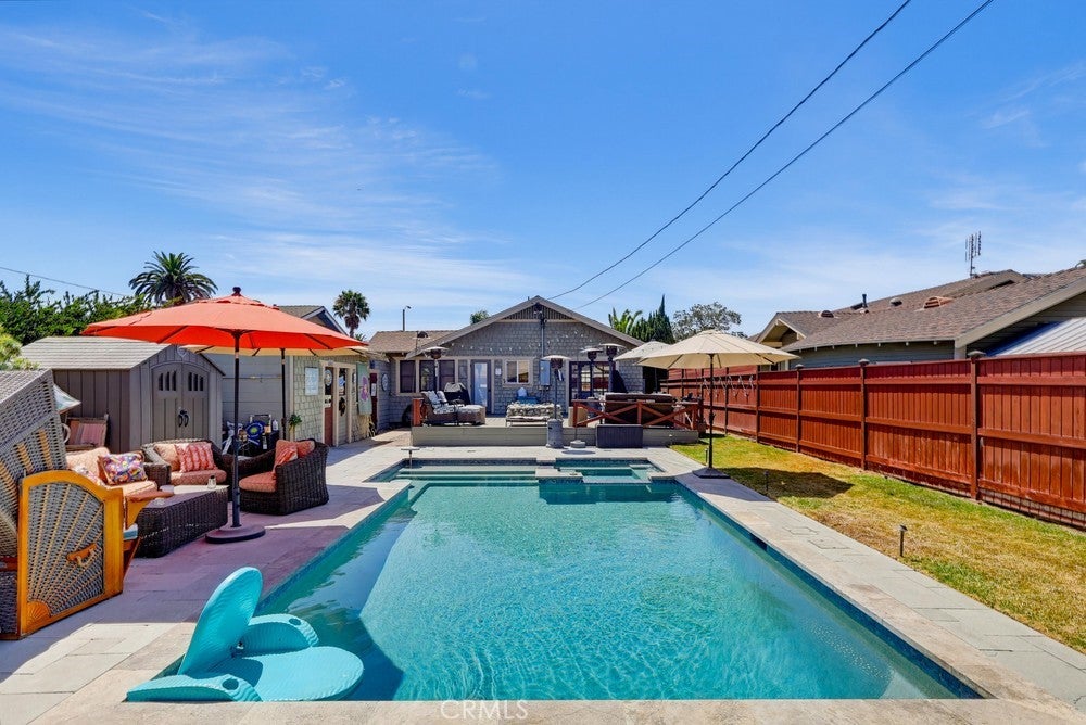 376 Orizaba Avenue