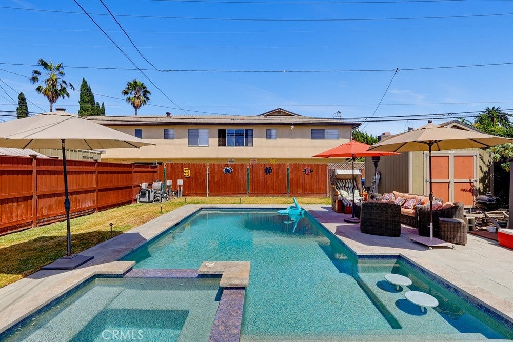 376 Orizaba Avenue, Long Beach CA 90814