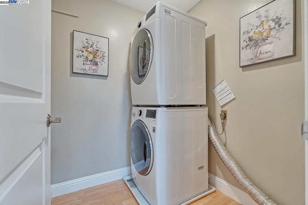 MARINA POINT - Residential