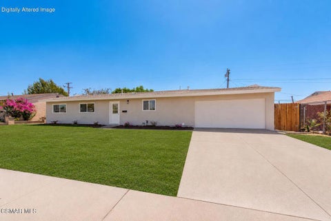 Photo of 1634 Arcane Street, Simi Valley, CA 93065 (MLS # 226004012)