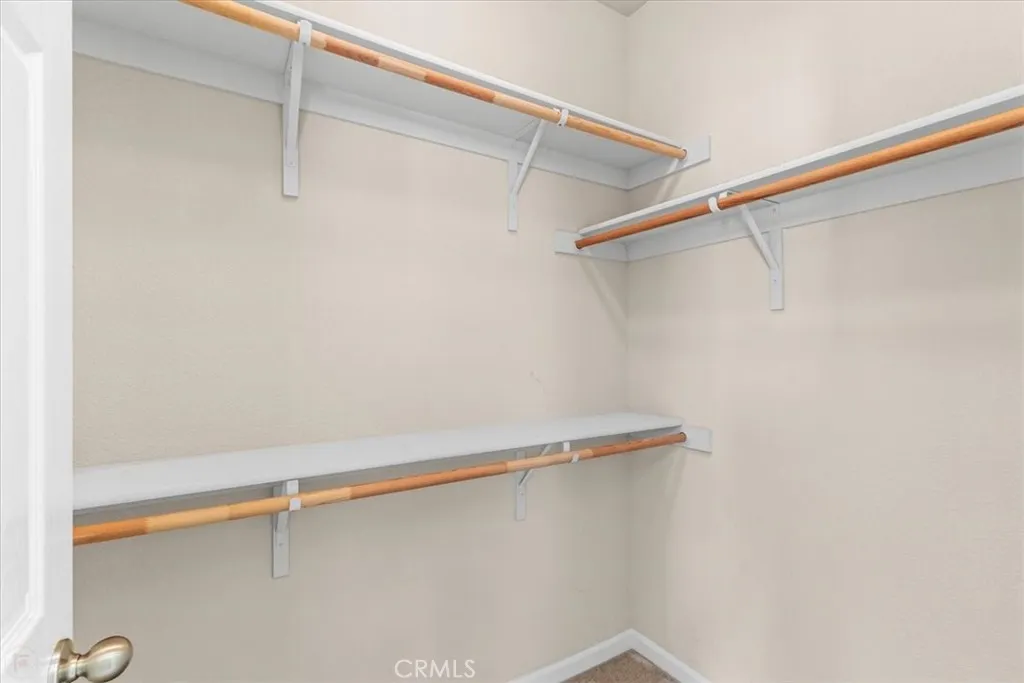 Atwater, California 95301, United States, 4 Bedrooms Bedrooms, ,4 BathroomsBathrooms,Residential,Pending,190568