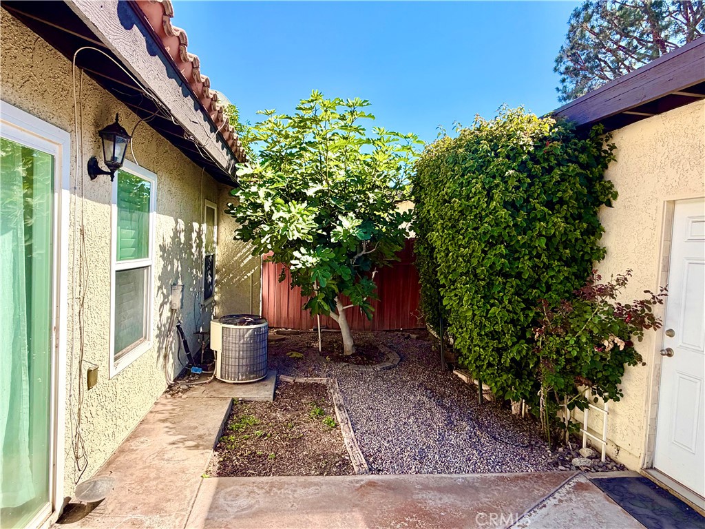 10717 Mountain View Avenue