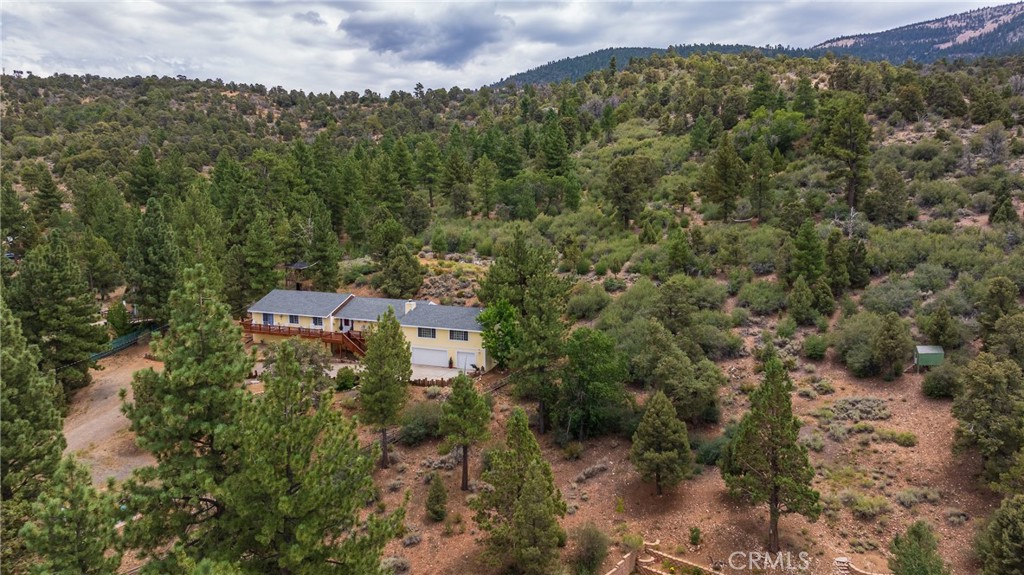 2196 Mariposa Lane