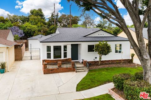 Photo of 7020 Schroll Street, Lakewood, CA 90713 (MLS # 26640483)