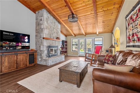 2988 Jesmond Dene Heights Rd Escondido CA 92026