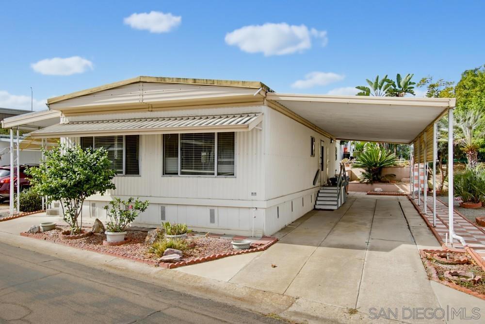 8712 N Magnolia Ave 54