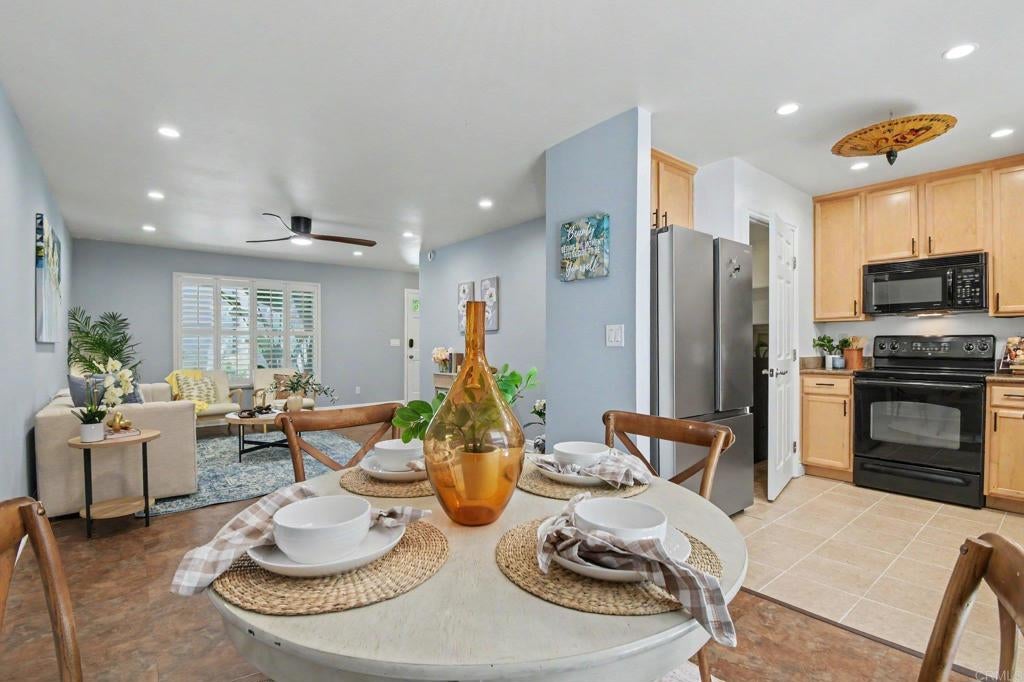 3535 Madison Avenue 131