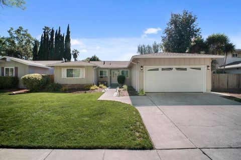 Photo of 5550 Black Avenue, Pleasanton, CA 94566 (MLS # ML82046613)