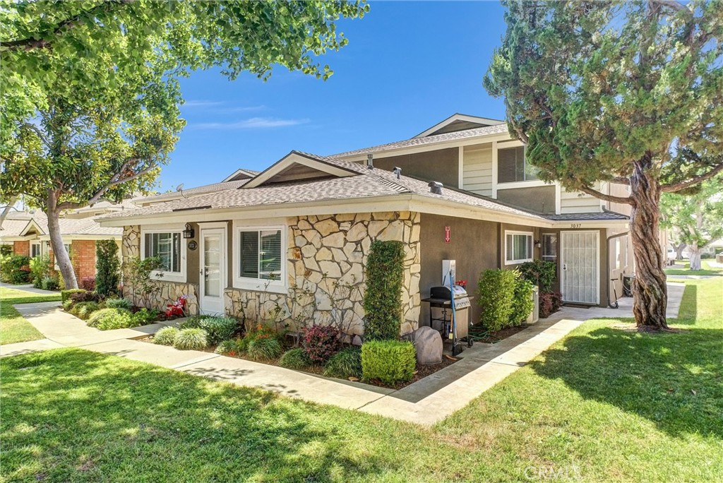 3037 Knollwood Avenue