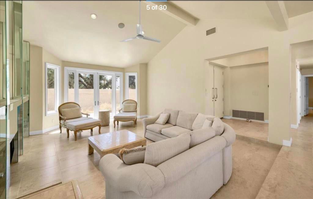 39 Santo Domingo Drive