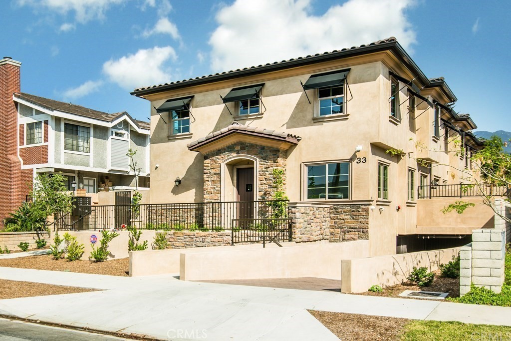 Total 4 units complex, this great townhome offers 3 bedrooms + 1 office (very easy to convert into 4th bedroom downstair) and 2.5 baths. Best unit offers a spacious living room that flows seamlessly into the dining area and modern kitchen, complete with contemporary cabinets and stainless steel appliances. The first floor also includes a home office space, a powder room, and a conveniently located laundry area.
The dining area features vaulted, textured ceilings; owner spent a lot to upgrade the private patio space. Super spacious area and security camera system covering common areas and garages.
Upstairs, the bright and airy bedrooms include a generous master suite with a walk-in closet, and a master bath with a glass-enclosed tub, separate shower, and double sinks. Two more decent space rooms.
It has access to its own private, gated two-car garage in the subterranean parking area, which also offers additional storage. 2 extra guest parking is available. Brand new HAVC unit with extended warranty. This is like a brand new built!! Welcome home :)