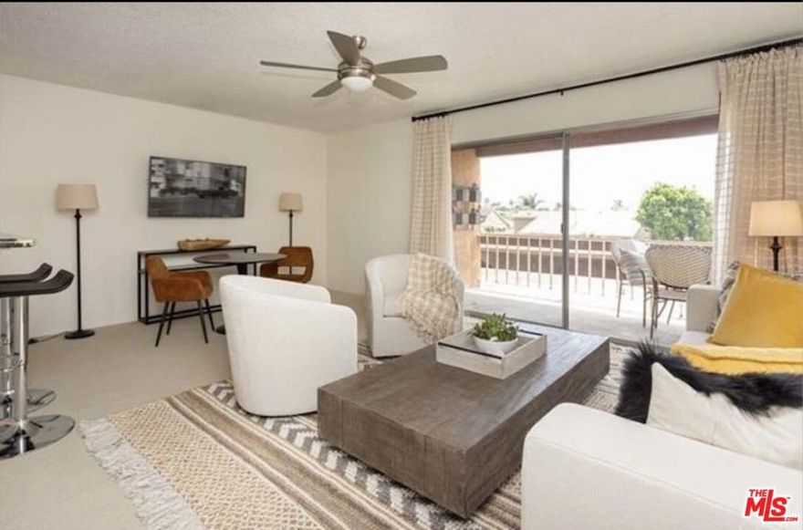 Make some memories at this unique and family friendly Condo. The Condo is very close to the beach and everything you need and more. It has a pool, jaccuzzi,, gym, table tennis, Pool table ... 2 minutes close to the condo there is a Lake where you can do fishing and or horse riding or a baseball place as well as a high school. ALL UTILITIES INCLUDED (electricity, gas, water, trash, Cable TV, Internet, 2-parking) !