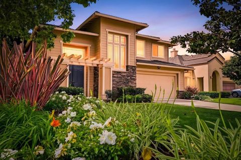 Photo of 35301 Terra Cotta Circle, Fremont, CA 94536 (MLS # ML82045222)