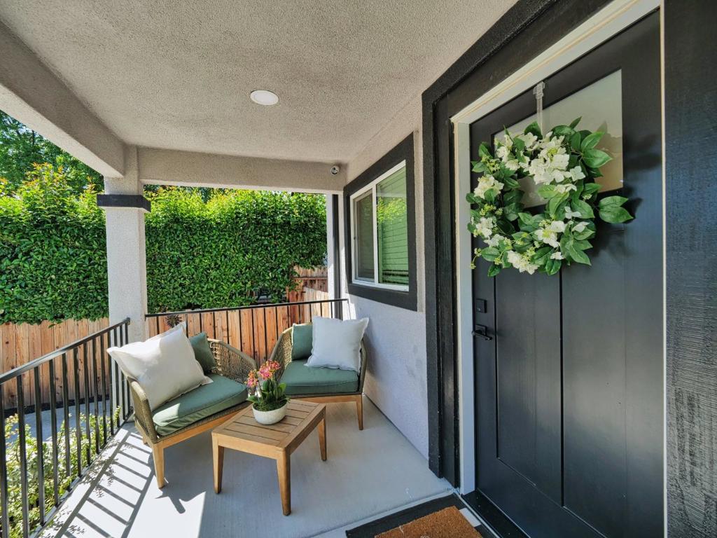 721 Sarah Street