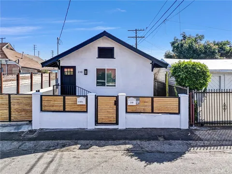 210 Amabel Street, Los Angeles, CA 90065 - MLS#: TR25113090