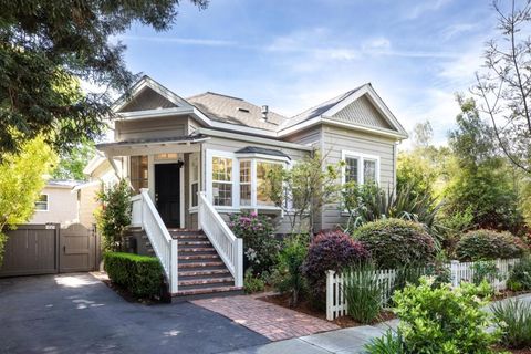 Photo of 928930 Scott Street, Palo Alto, CA 94301 (MLS # ML82043818)