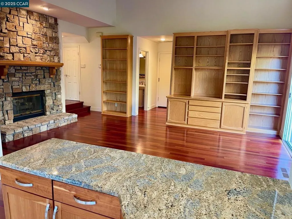 San Ramon, California 94582, United States, 4 Bedrooms Bedrooms, ,3 BathroomsBathrooms,Residential,Active,175435