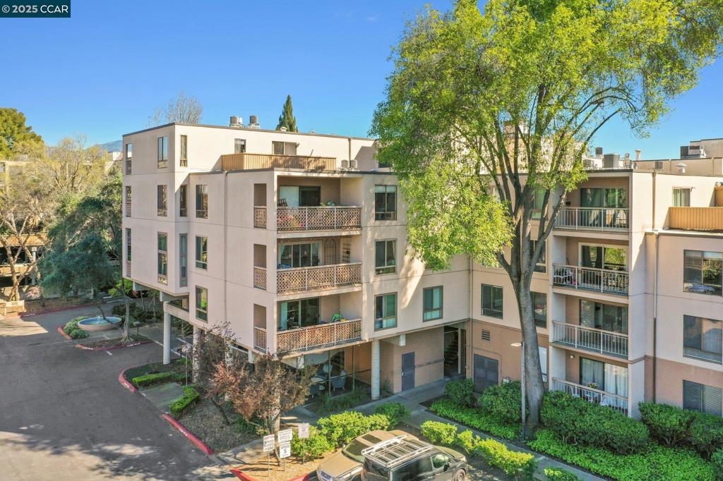 KEYS CONDOS - Residential