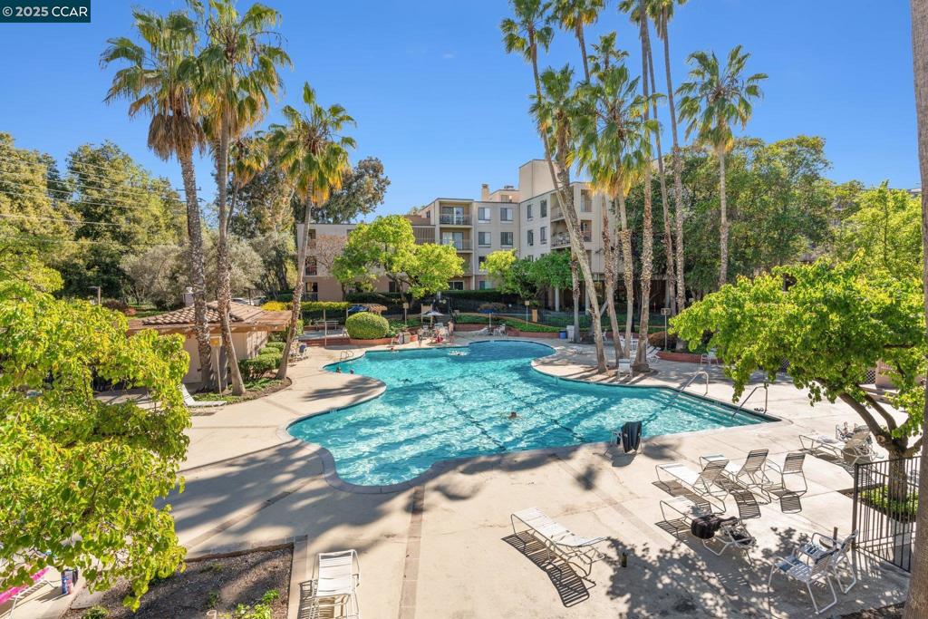 KEYS CONDOS - Residential