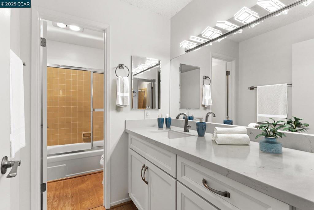 KEYS CONDOS - Residential