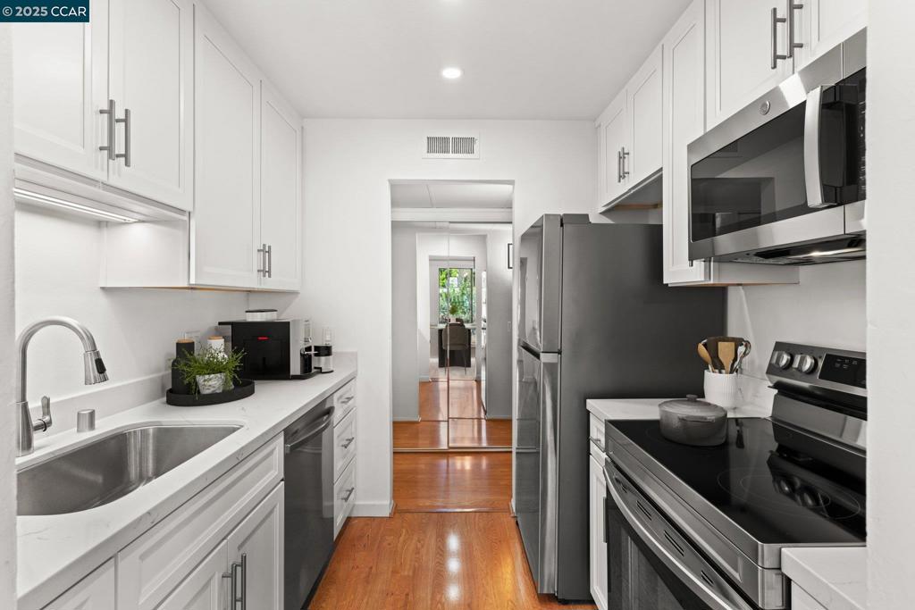 KEYS CONDOS - Residential
