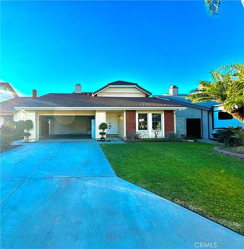 2562 E Lark Ellen Anaheim CA 92806